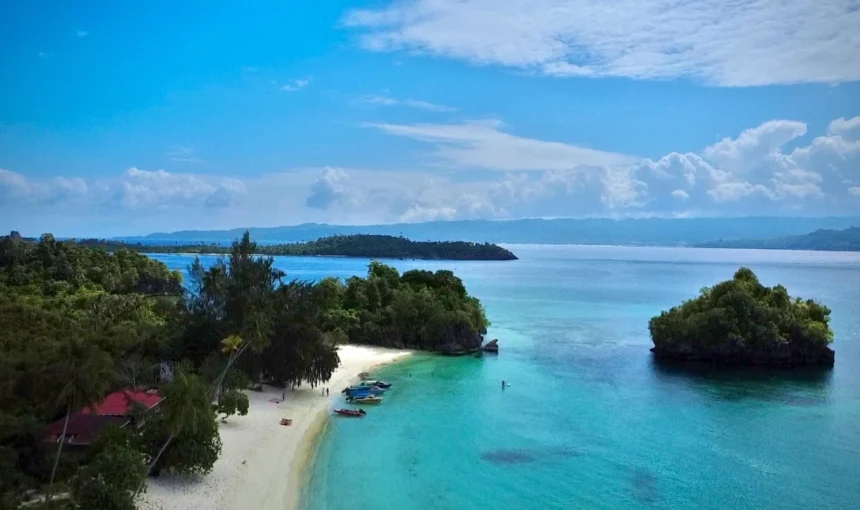 Dove dormire alle Isole Banggai: homestay e hotel (guida 2026)
