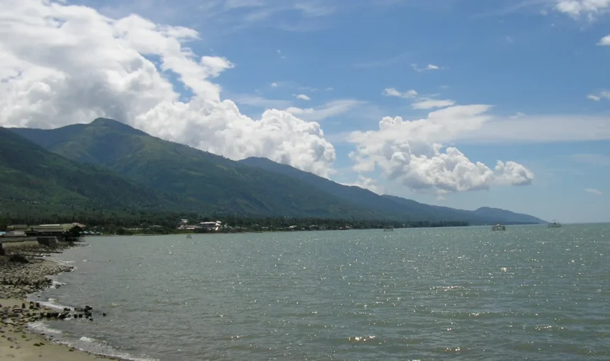 Palu ke Luwuk 2027: Pesawat, Travel, Bus, Jarak dan Lama Perjalanan